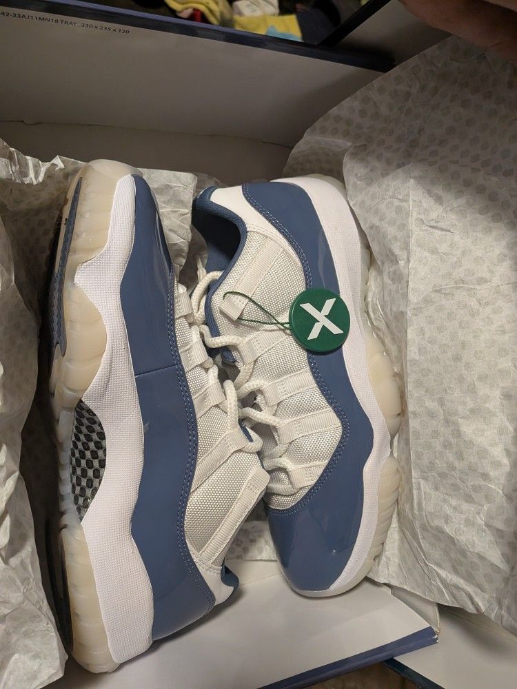 Retro Jordan 11  Low