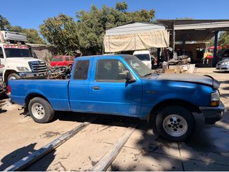 1999 Ford Ranger 3.0L m/trans ***for parts only***