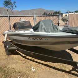 Project Boat a bass very good chassis very good trailer engine is 88 hp