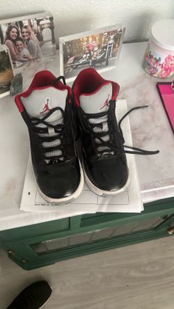4.5Y Jordan’s - Nike