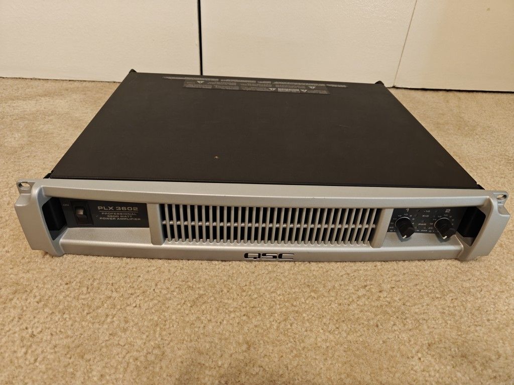 QSC PLX3602 Amplifier EXCELLENT CONDITION
