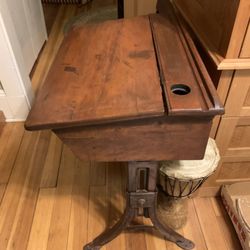 Sweet Early American Student Desk and Chair. So Right For Doing Work.. Fits All Ages Not Small Just For A Child