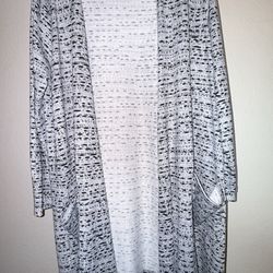 LuLaRoe Sarah Gray Long Duster Open Cardigan - Size X-Large (XL)