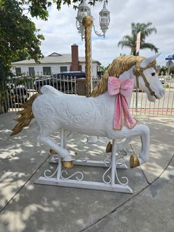 Re.N.tal Carousel Horses Ponies Unicorn Caballitos Caballo Unicornio PropsDecorative Carousel Horse Figures on Go