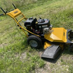 Lawnmower De Walt 33”