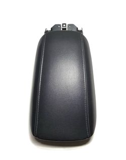 2013 Ford Fusion Armrest/Center Console Lid Black Leather L0210263AA08FT7