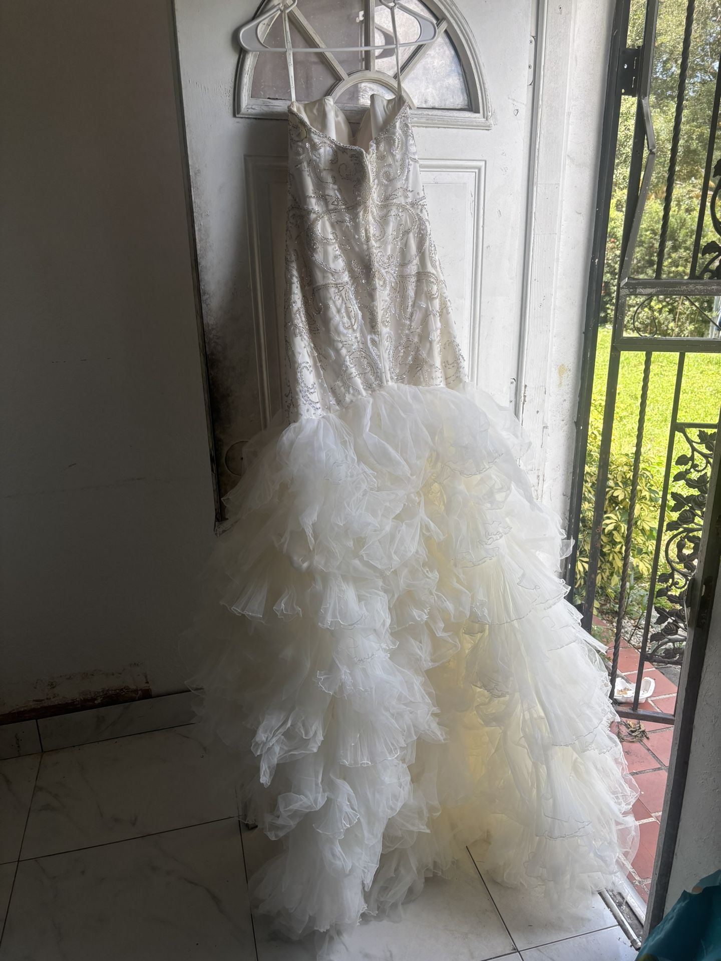 Wedding dresses (2)