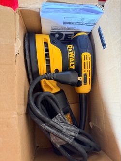 DeWALT orbital sander (corded)