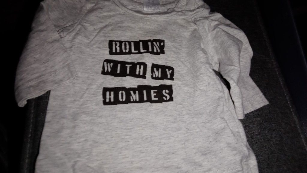 Baby Bundle Newborn To 3 Months Old Boys Clothes Gentle Used Total 14 Pieces.