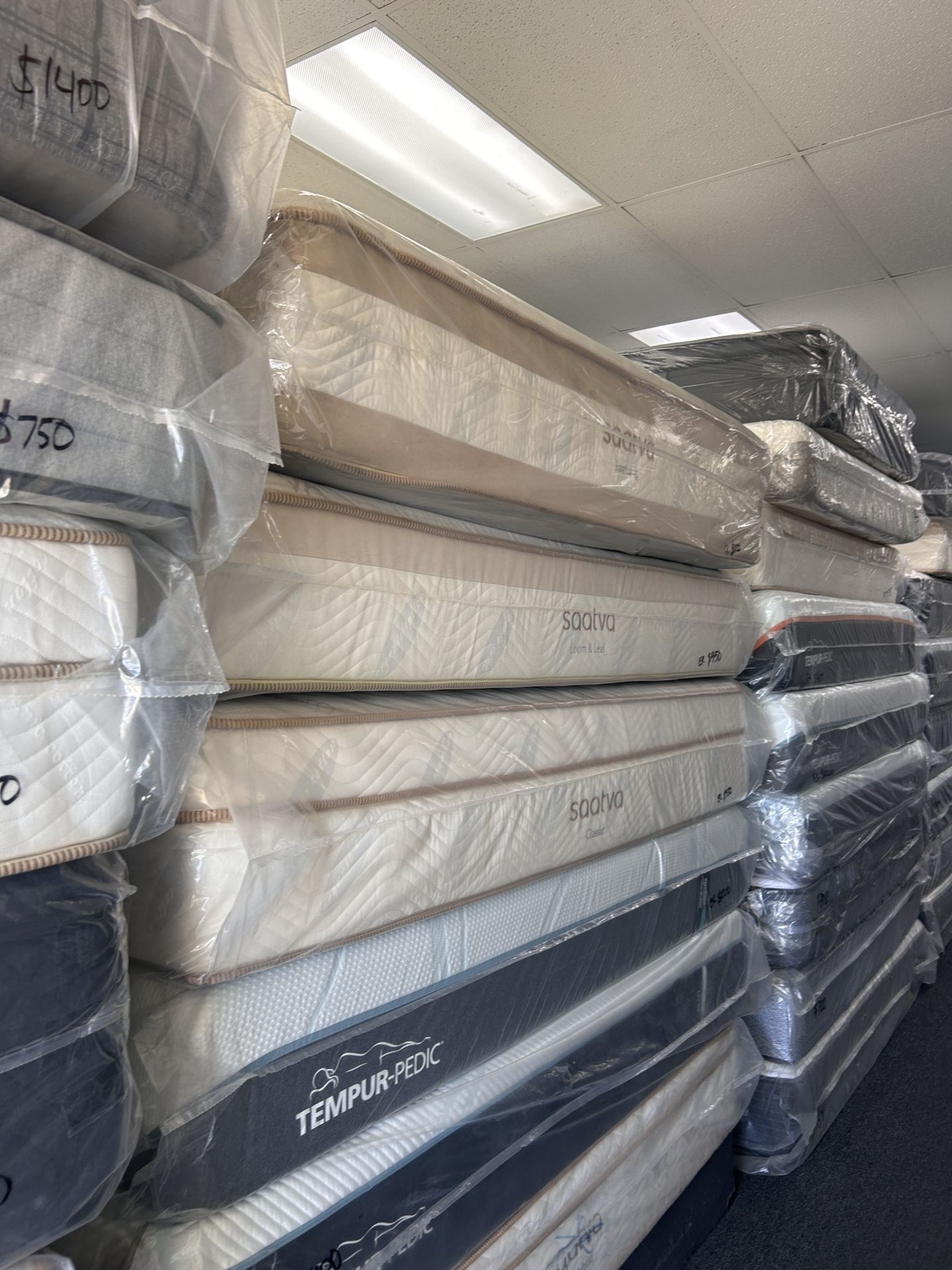 Queen Size Name Brand Mattresses