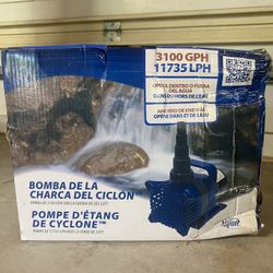 Cyclone Pond Pump 3100 Gph