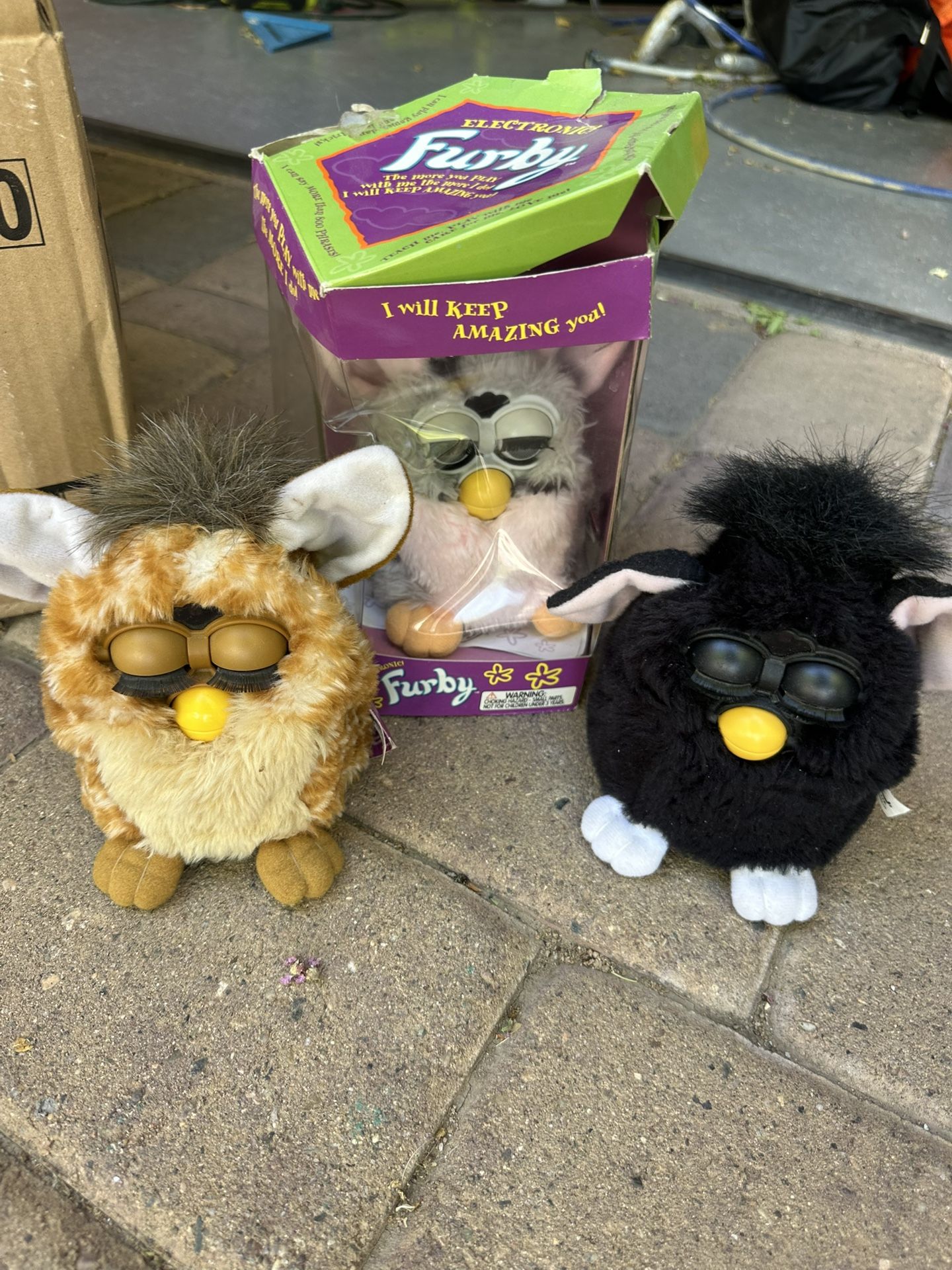 Three 90’s Furbies