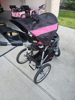 EXPEDITION BRAND, BLACK AND PINK COLOR,3 WHEELS