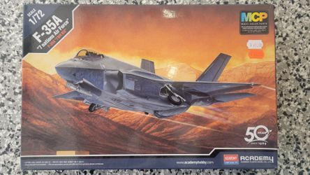 1/72 F35 Scale Model Kit