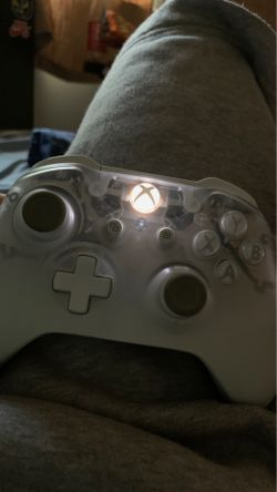 *READ DESCRIPTION * xbox one