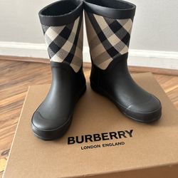 Burberry Rain Boots Kids Size 11