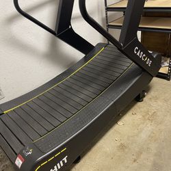 Curved Treadmills Cascade Ultra Runner 