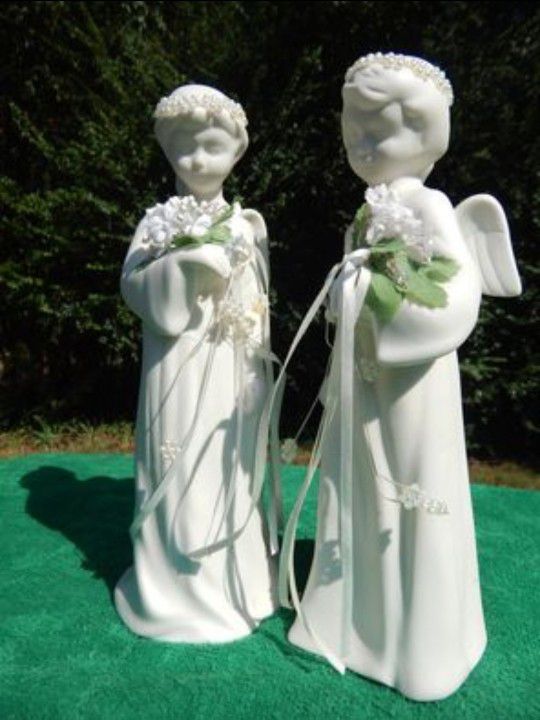 Vintage Ceramic Wedding / Christmas Angels Holding Illuminated Bouquets