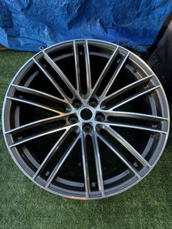 2025 Macan EV Turbo Wheel