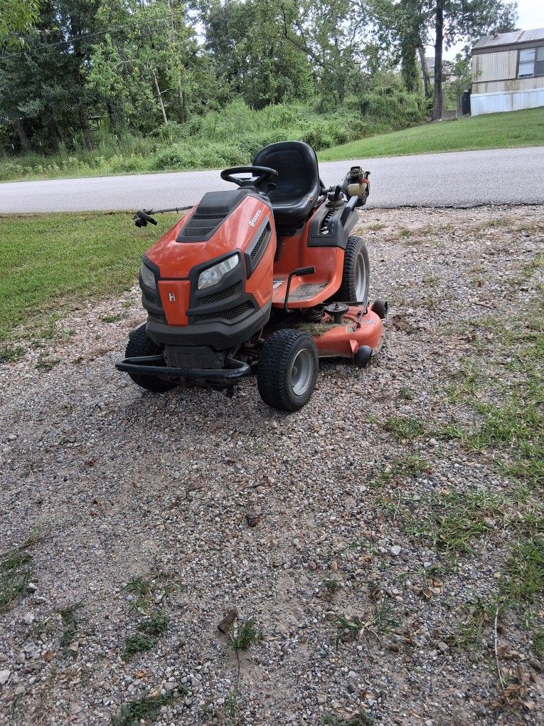Husqvarna Riding Lawn Mower OBO