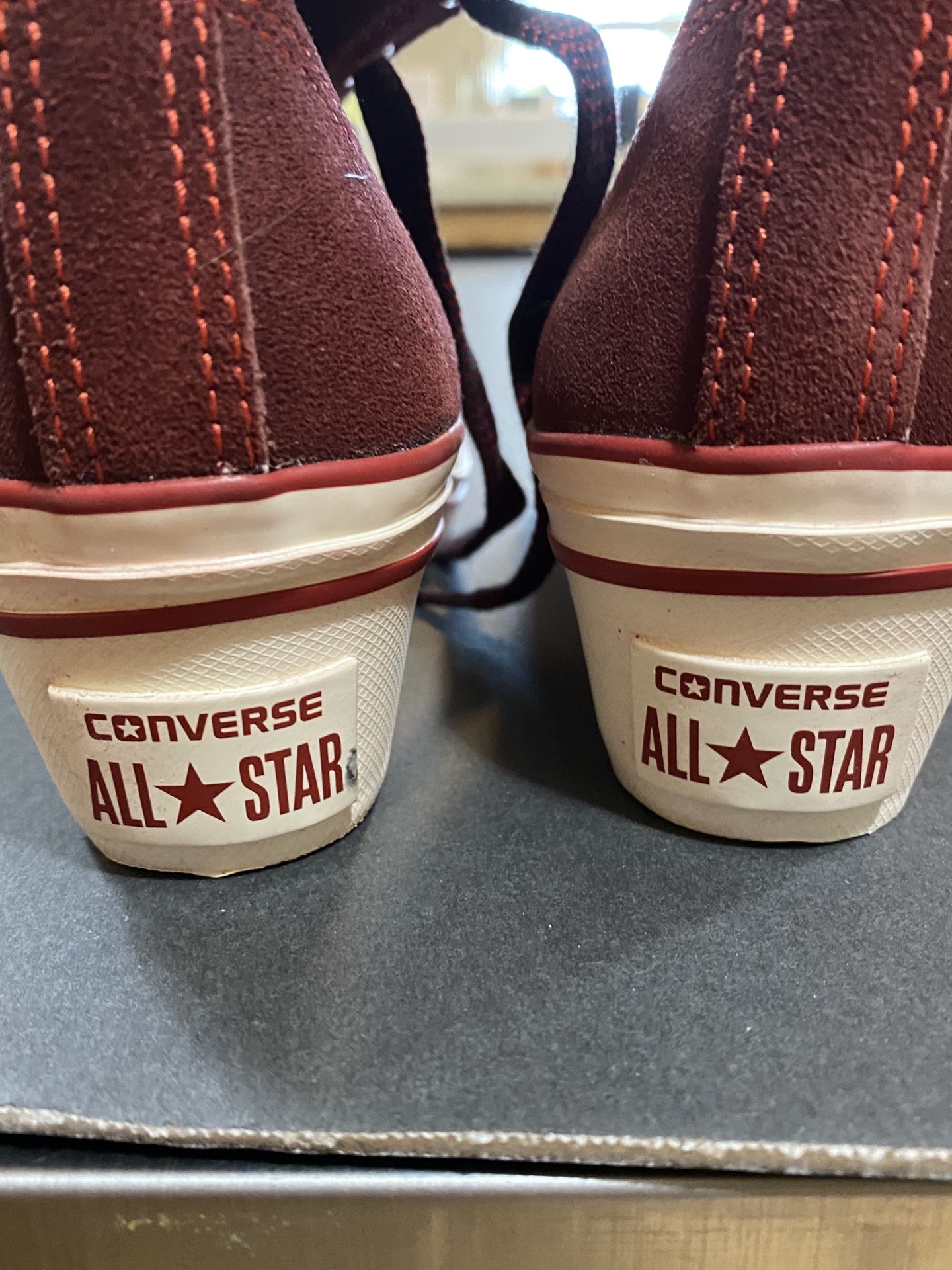 New Ladies Hightop Burgundy Converse Shoes 