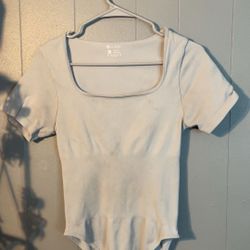 Woman’s Short Sleeve Bodysuits Size:L 