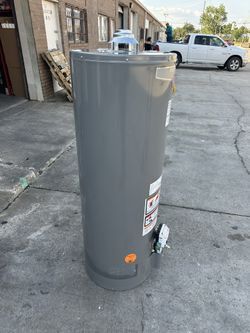 Rheem
Performance 50 Gal. Tall 38,000 BTU Natural Gas Water Heater