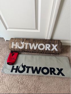 HOTWORX mat, towel and water bottle accessory