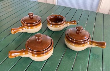 4 Vintage Stoneware french onion soup bowls