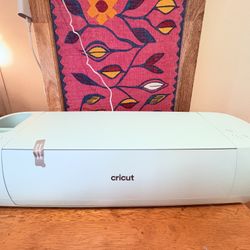 Cricut Explore 3 – Open Box, Never Used