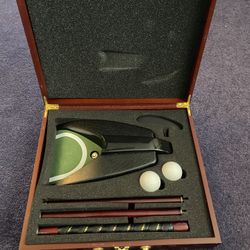 Office Putter With Electric Ball Return 