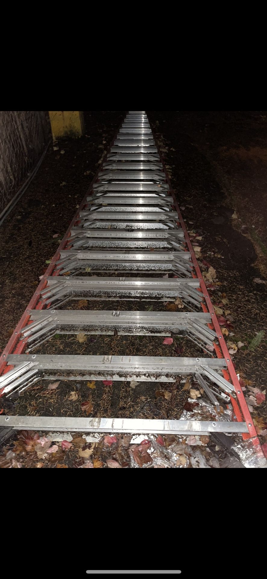 20ft Fiberglass  Step Ladder