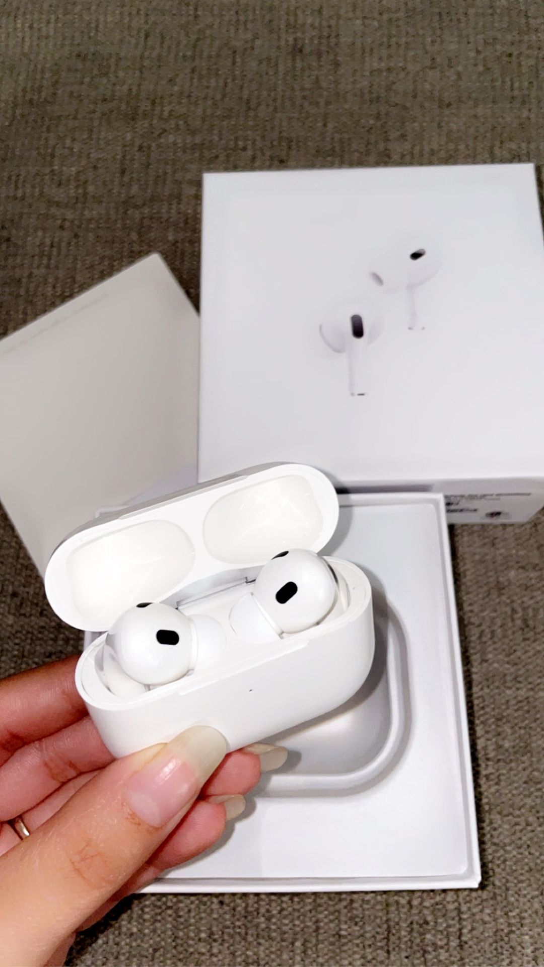 Airpods Pro (2nd generation)