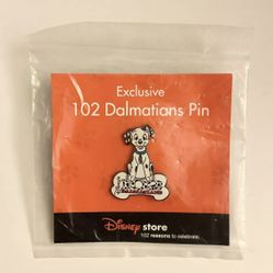Disney Store 102 Dalmatians Exclusive Pin Domino With Bone 