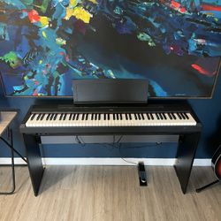 Yamaha P-115 Digital Piano With Wooden Stand