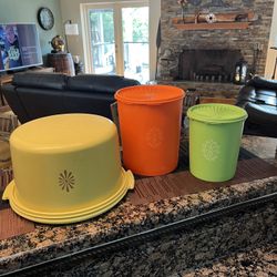 Tupperware 