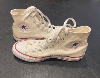 Converse Chuck Taylor white high top 5.5