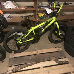 Green Kids Bike 