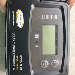 Solar charger, 10 amp