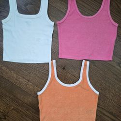 Bundle of 3 Hollister Tank Tops, Small