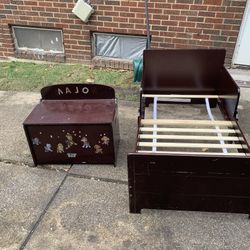 Small Kids Bed 