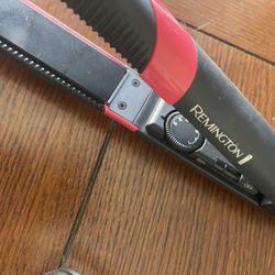 Remington black and red 1” ceramic iron hair straightener and Curler 
