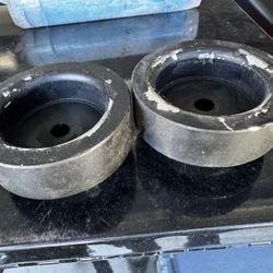 Gmc  Yukon Or Chevy Tahoe Spring Spacer