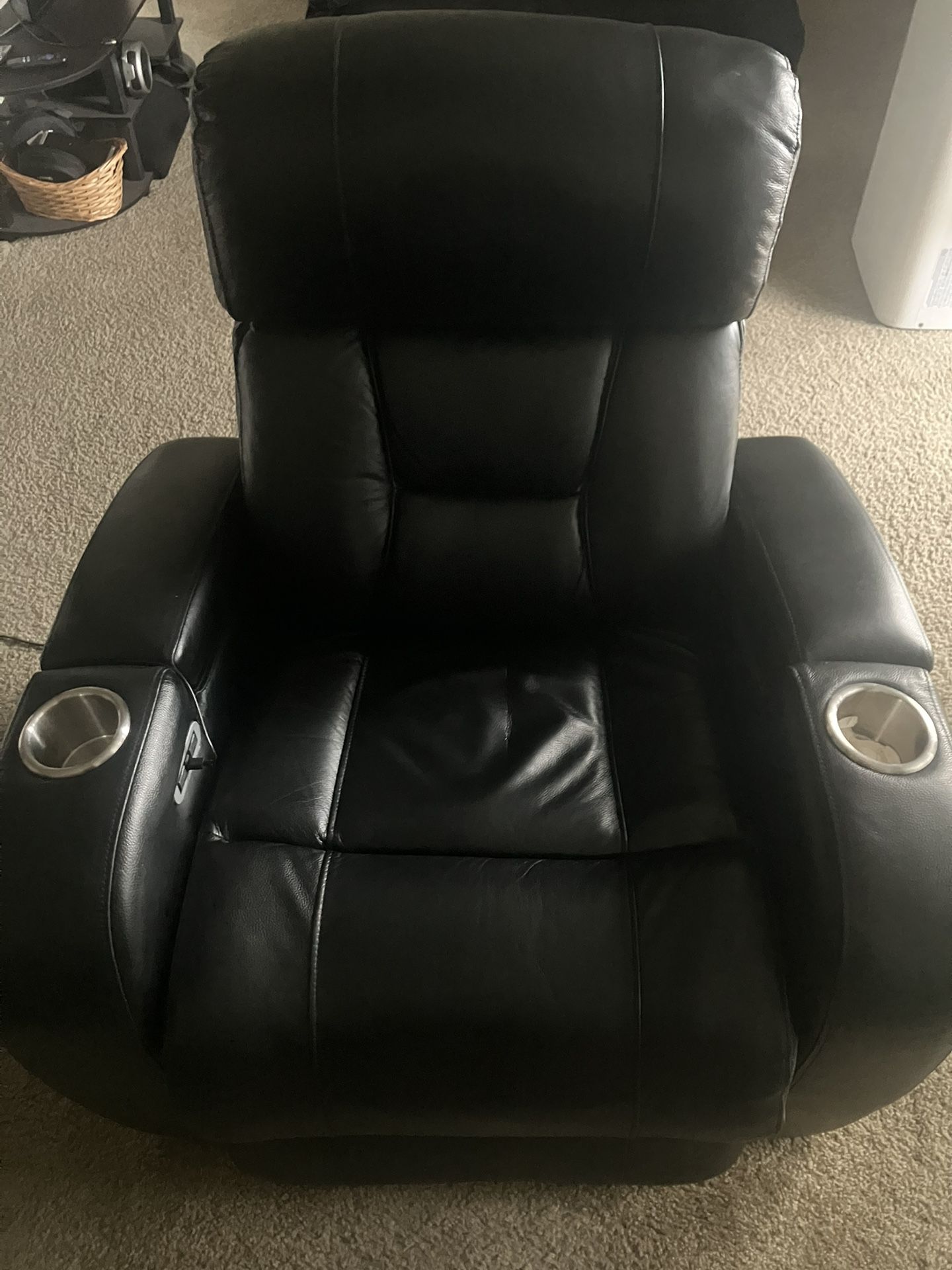 Electric reclining sofa