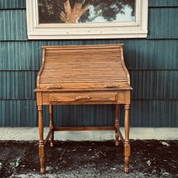 Small Roll Top Desk 