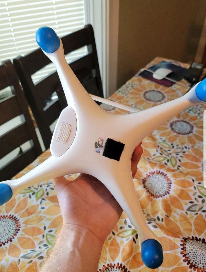 Giving this drone for free to who first wish me happy birthday on my cellphone Number 314xxx375xxx3716