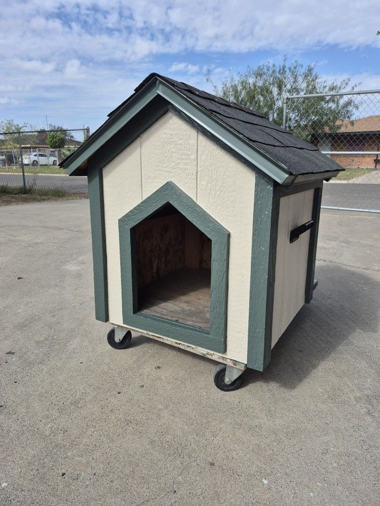 Small Dog Houses