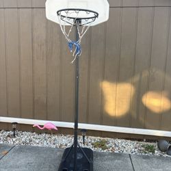 Basketball hoop 