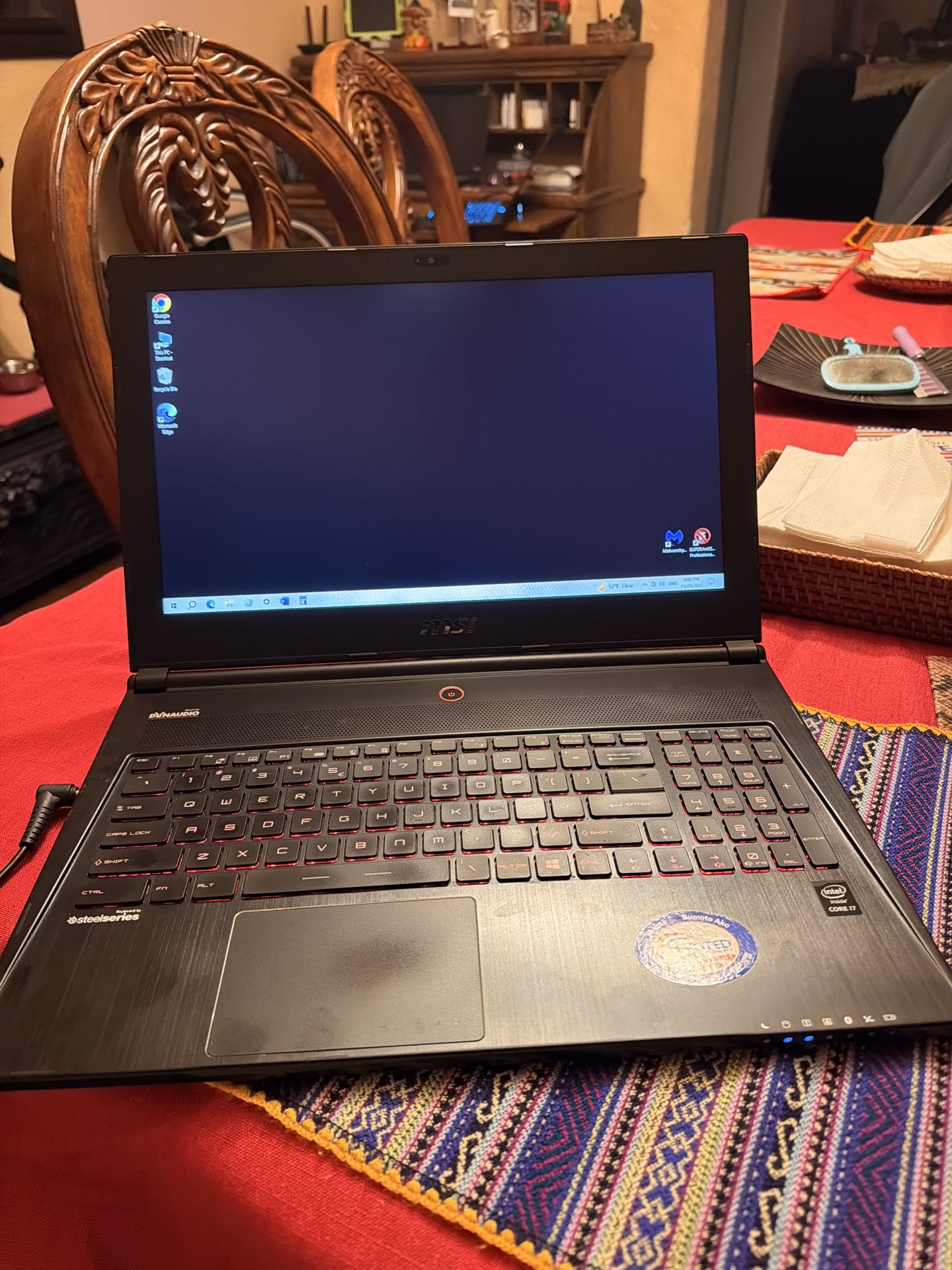 Alienware M16 R2 Laptop