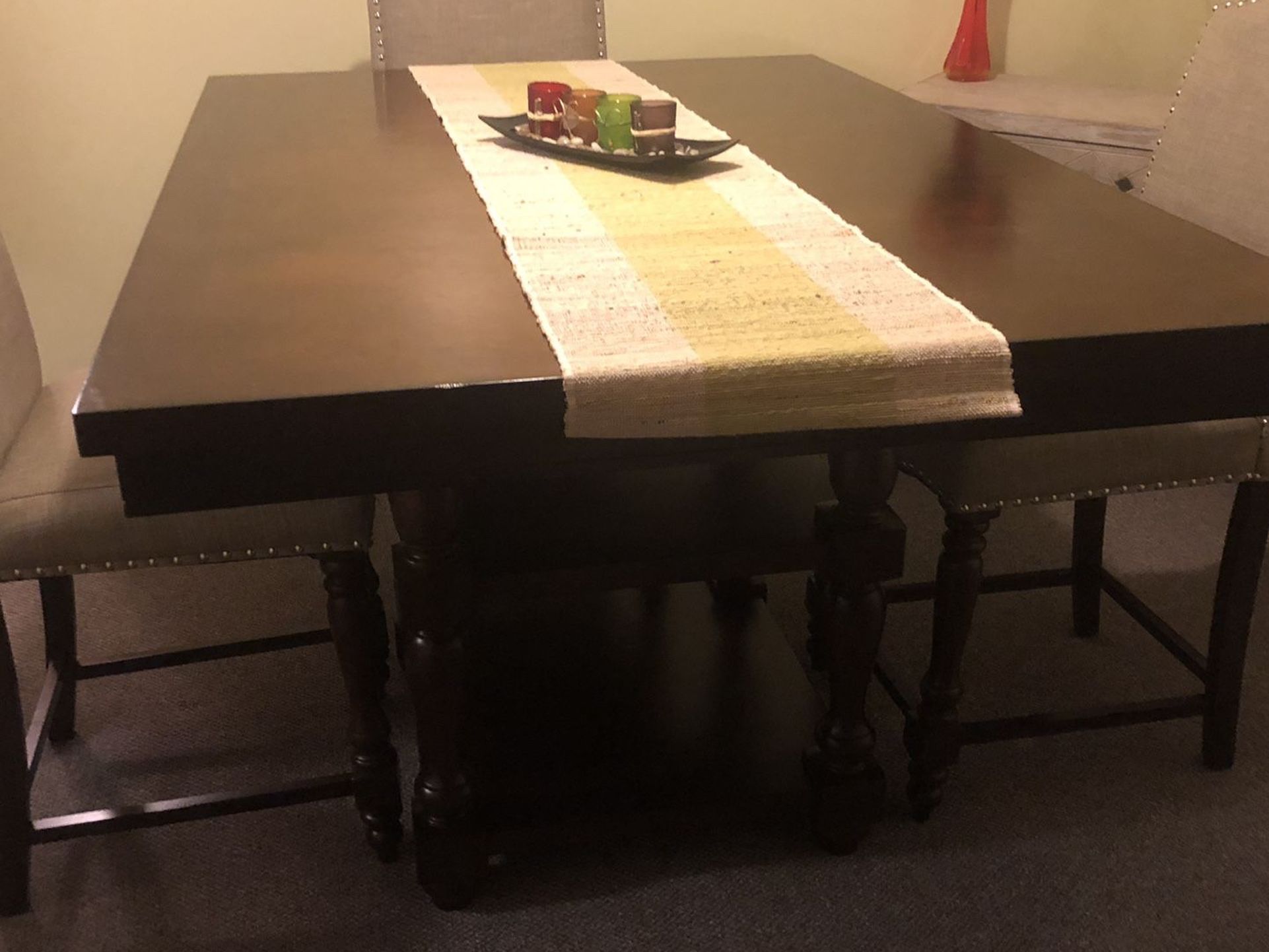 Dinning Table